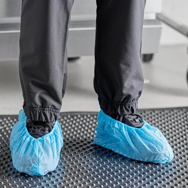 Shoe Cover with Anti-Skid Bottom 100 COUNT